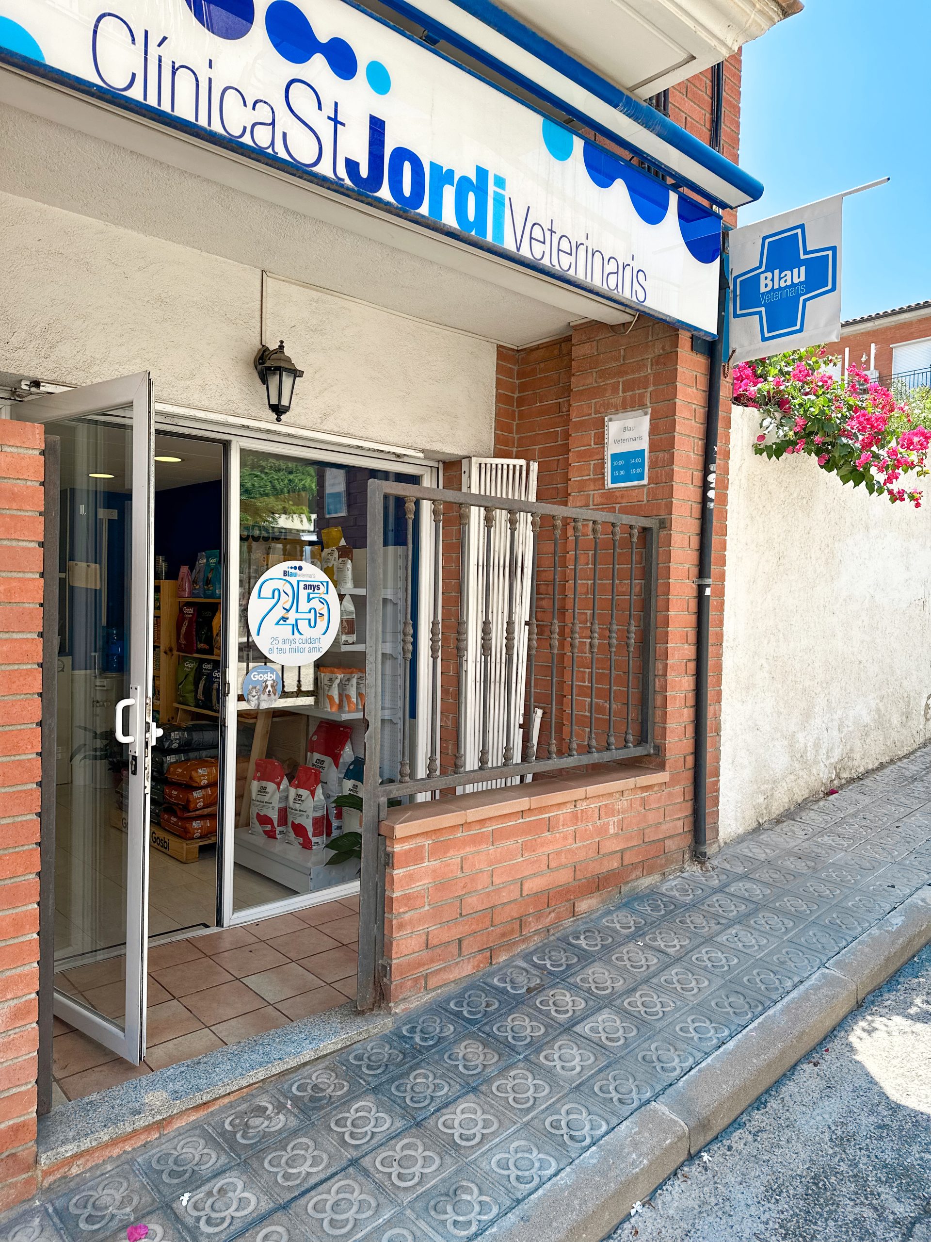 Fachada-clínica-canet